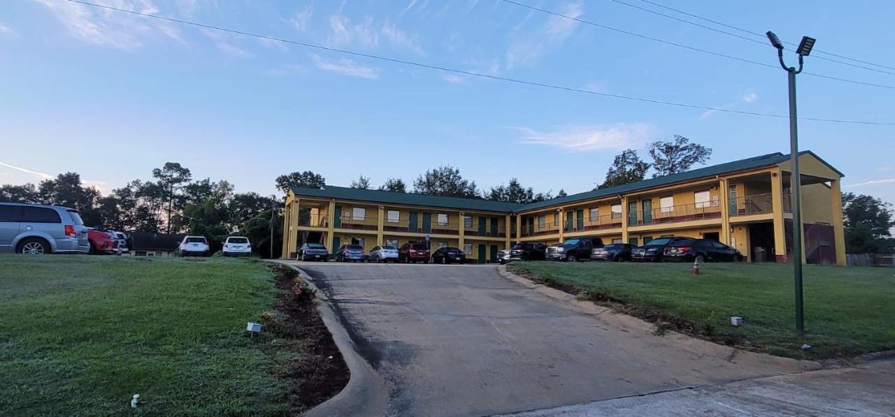 Garden Inn And Suites Near Callaway Gardens Pine Mountain Екстер'єр фото