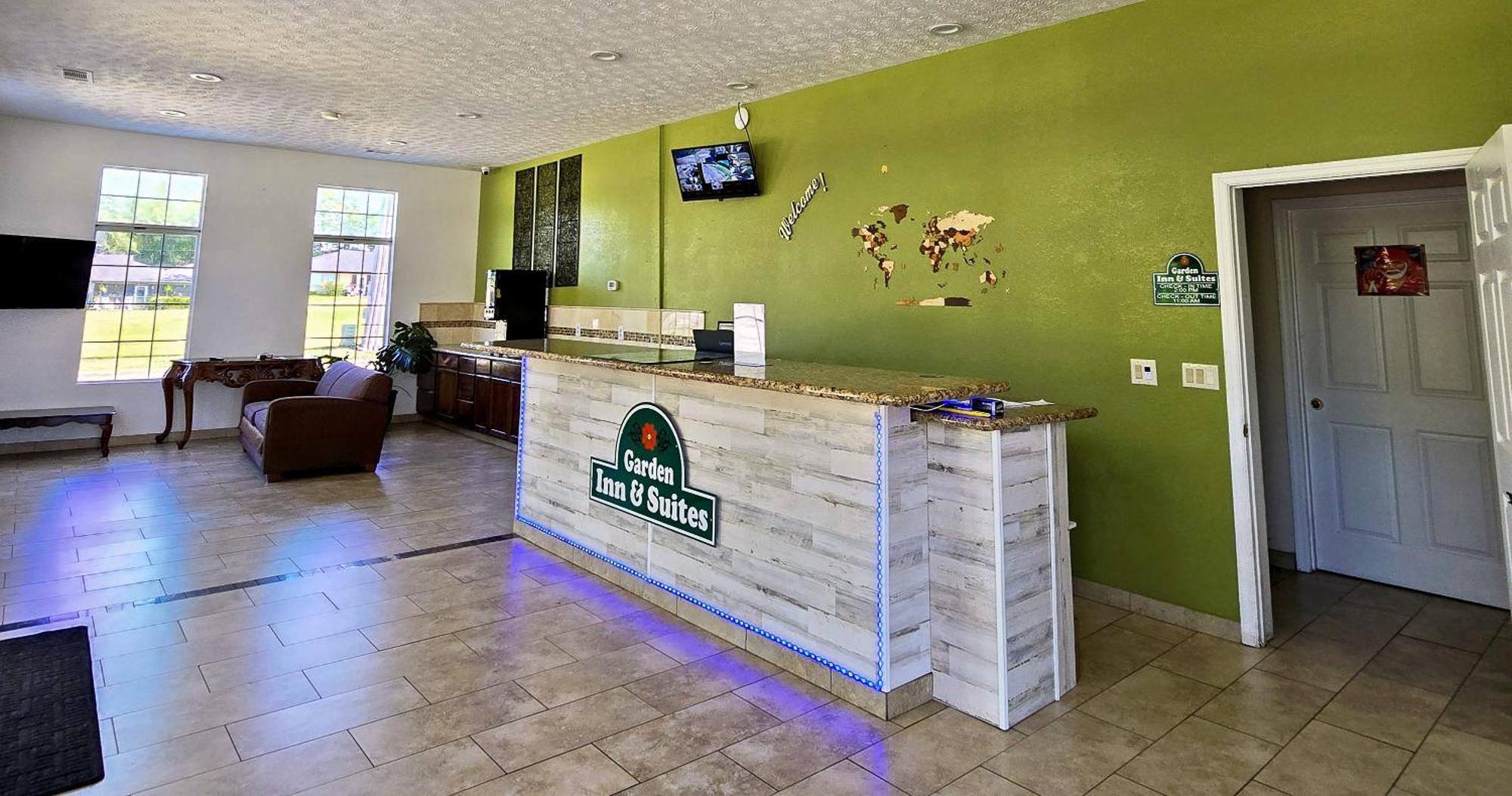Garden Inn And Suites Near Callaway Gardens Pine Mountain Екстер'єр фото