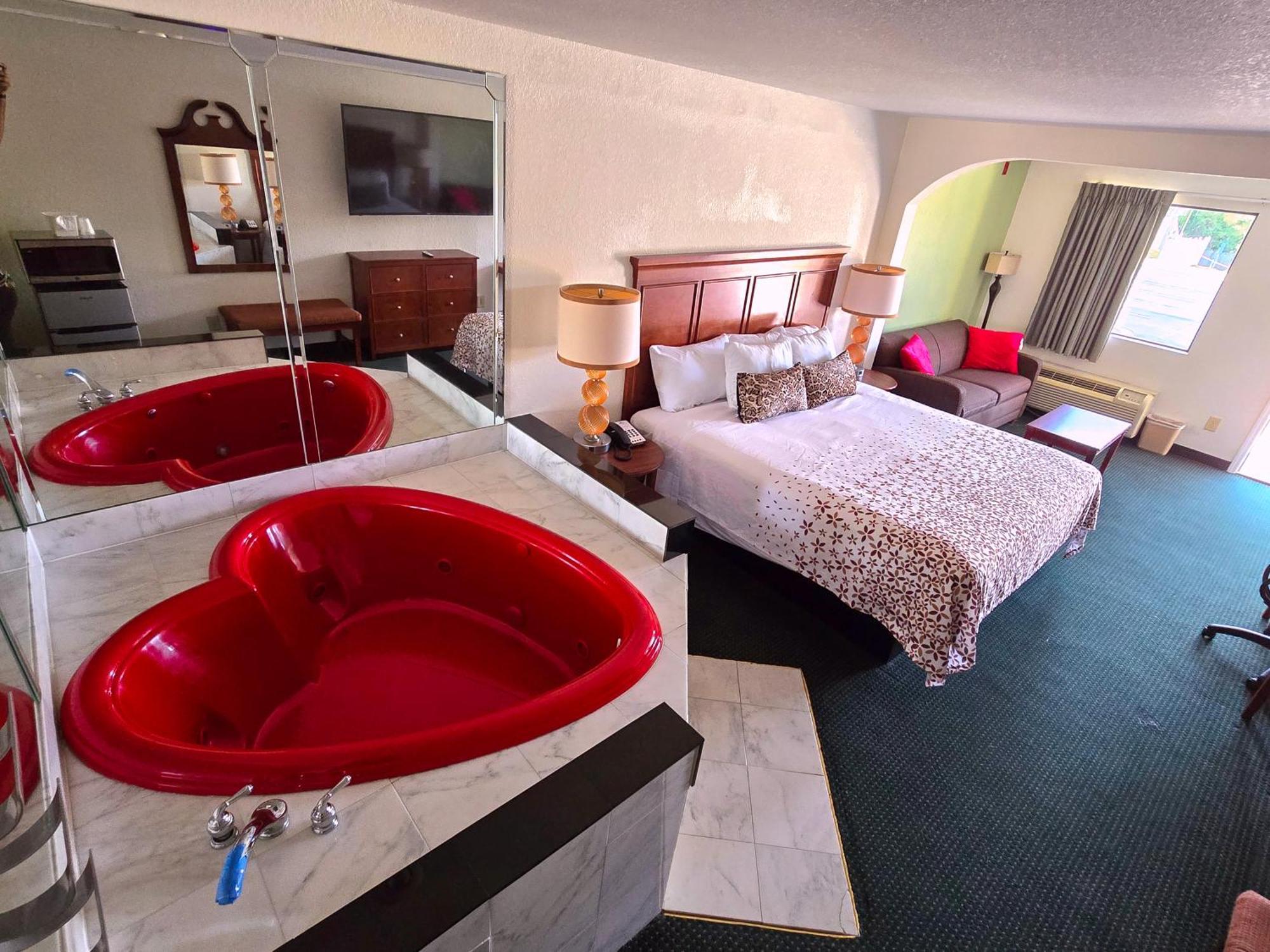 Garden Inn And Suites Near Callaway Gardens Pine Mountain Екстер'єр фото